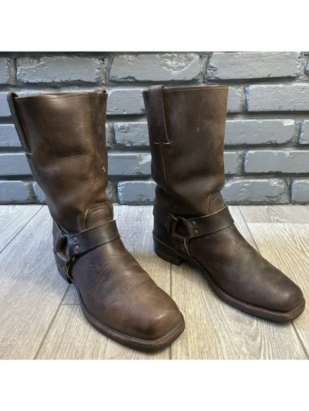 Frye used boots